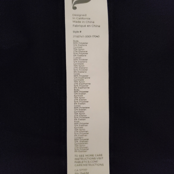 Fabletics Trinity Cold Weather Performance Jacket - Picture 8 of 8